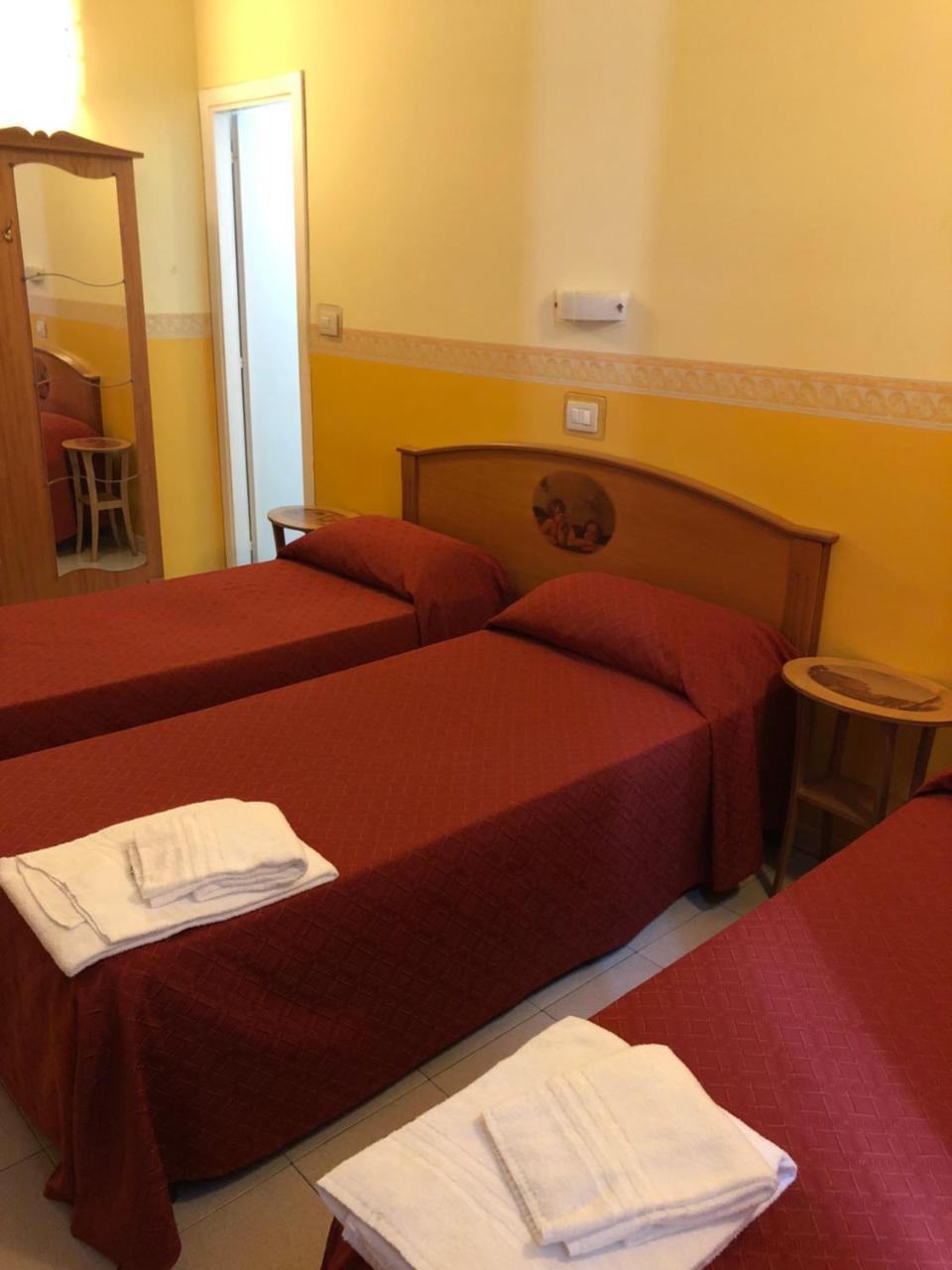 Hotel Cherubini Roma Exterior foto